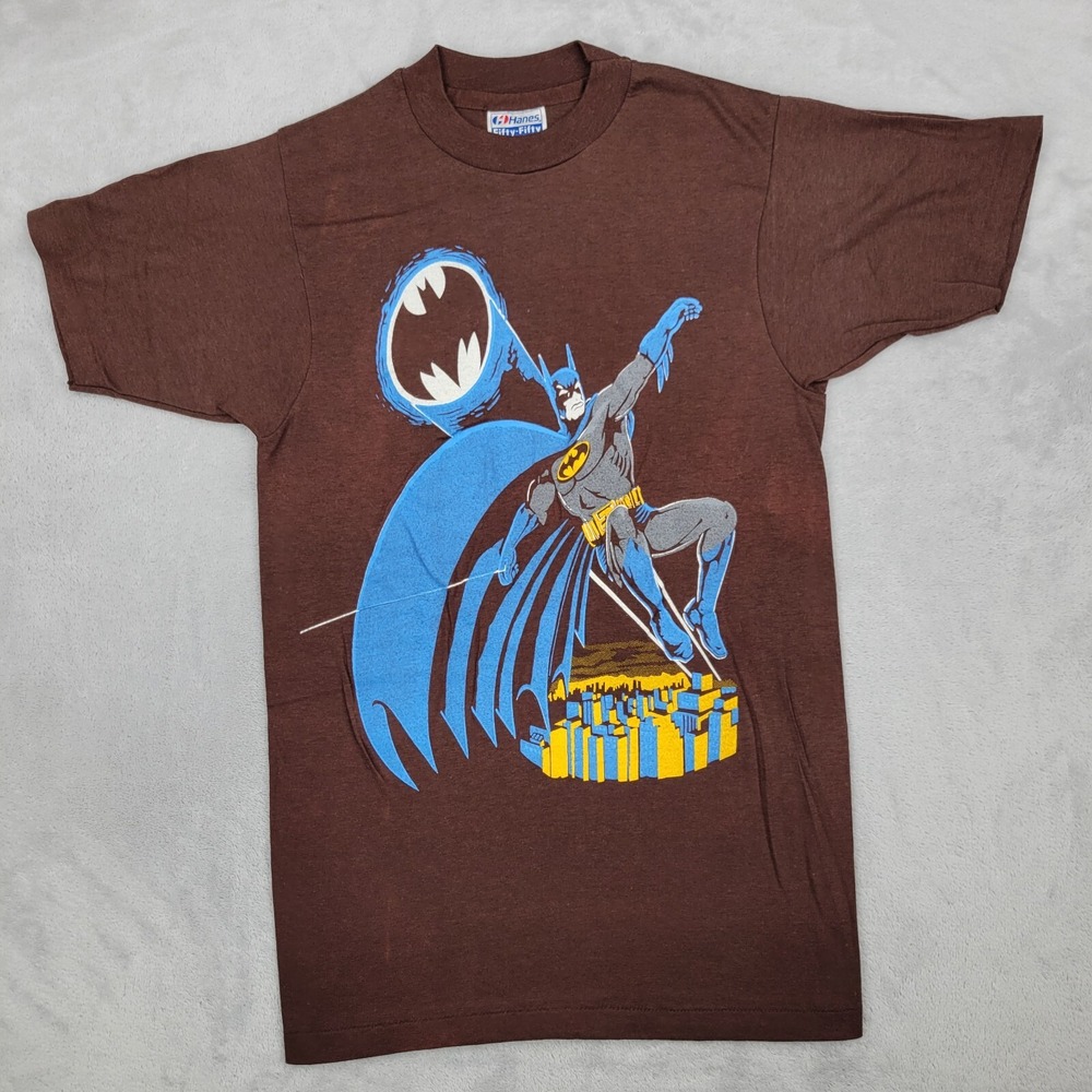Vintage Batman Shirt Mens Small DC Comics Dark Knight Gotham Signal Bat Adult*